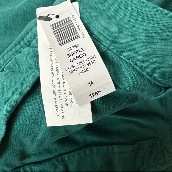 ARITZIA TNA
Gd Biome Green Supply Cargo Pants - Picture 6 of 6